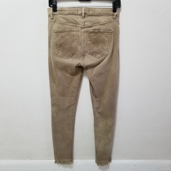 Free People Women Jeans Beige Raw Fringe Cropped Skinny Pants Sz 27 Distressed - Picture 7 of 13